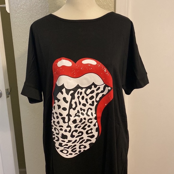 Leopard lips relaxed fit T-shirt dress - Picture 5 of 8